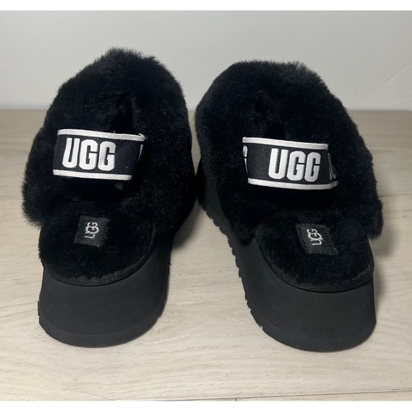 UGG Funkette Women’s Black Fluff Platform Shoes SZ 9 - Picture 7 of 9